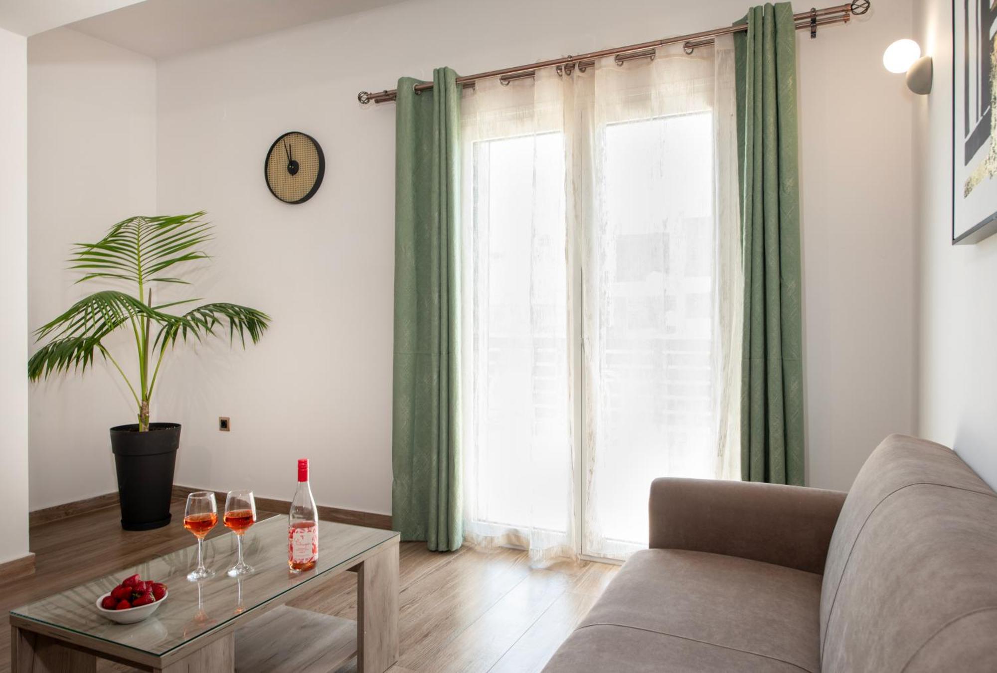 شقة 7Thheaven Luxury Aprts خانيا المظهر الخارجي الصورة