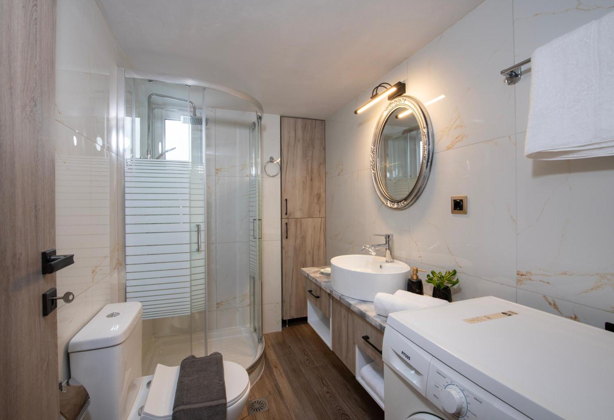 شقة 7Thheaven Luxury Aprts خانيا المظهر الخارجي الصورة